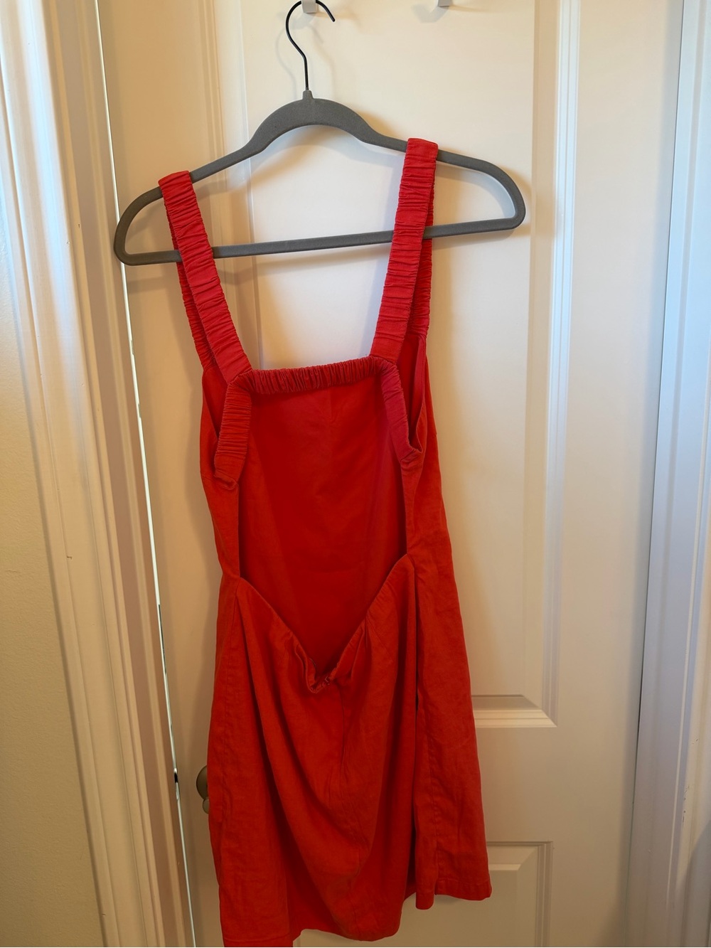 Red Dress - Picture 2 of 3